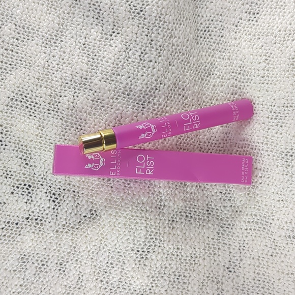 Ellis Brooklyn Florist Eau De Parfum Travel Spray, 10ml/0.33fl oz - Picture 6 of 6